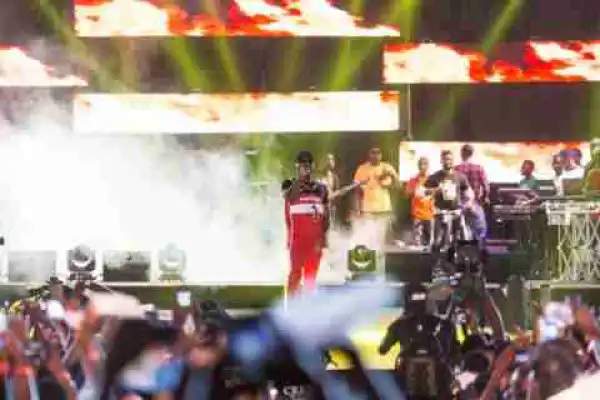 EXCLUSIVE PHOTOS & HIGHLIGHTS: Olamide Live In Lagos Concert #OLIC4